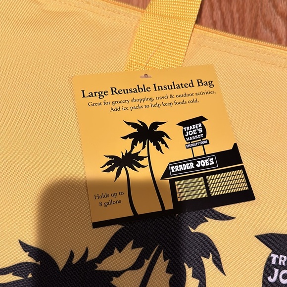 Yellow Trader Joe’s insulated bag - Picture 2 of 6